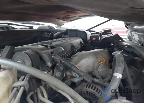 2003 Toyota Camry Xle из США, поврежденный, VIN 4T1BE30K03U686899